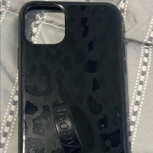 iphone 11 pro max loopy case